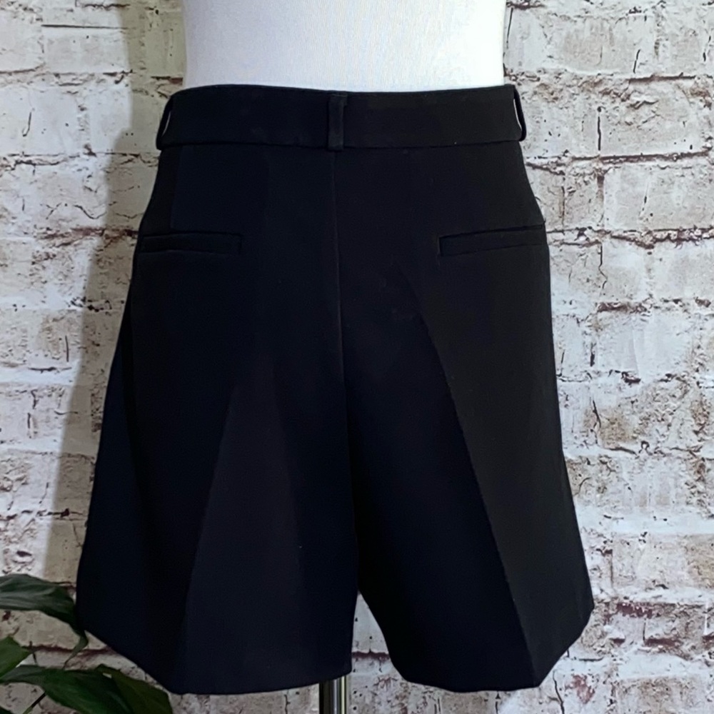 BANANA REPUBLIC BLACK LABEL DRESS SHORTS